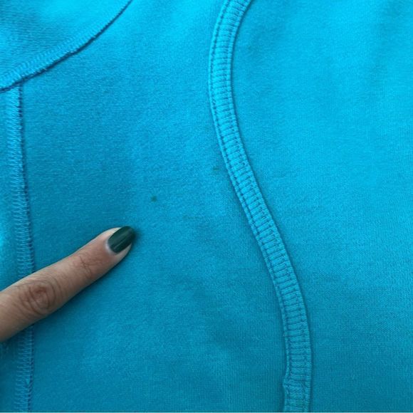 Lululemon Scuba Hoodie - Picture 8 of 8